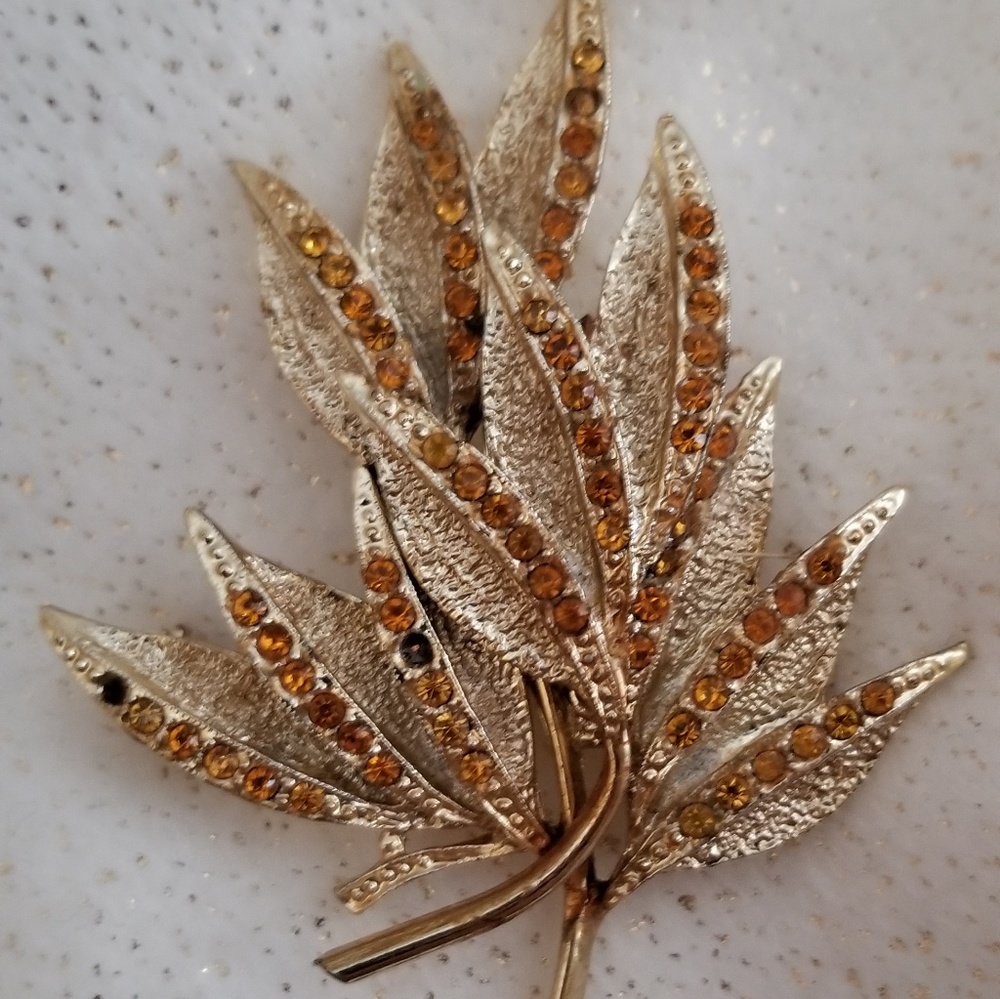 Vintage Dodd brooch citrine crystal leave boutique